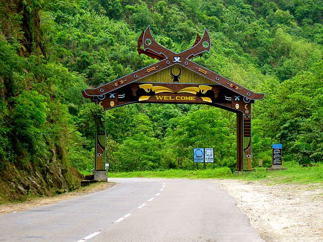 Kohima entrance (pic courtesy Jackpluto)